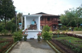                         St.Luke's College (Edin, Myitkyina) 